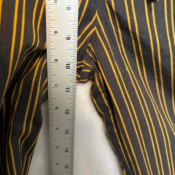 Pottery Barn Teen Harry Potter Pajamas Hufflepuff Stripe Shirt Pants size medium - Picture 4 of 16
